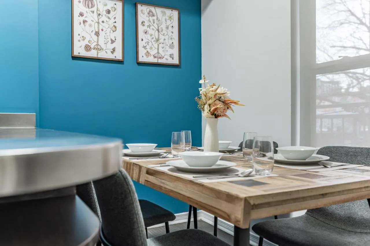Kensington Place Apartments  Toronto