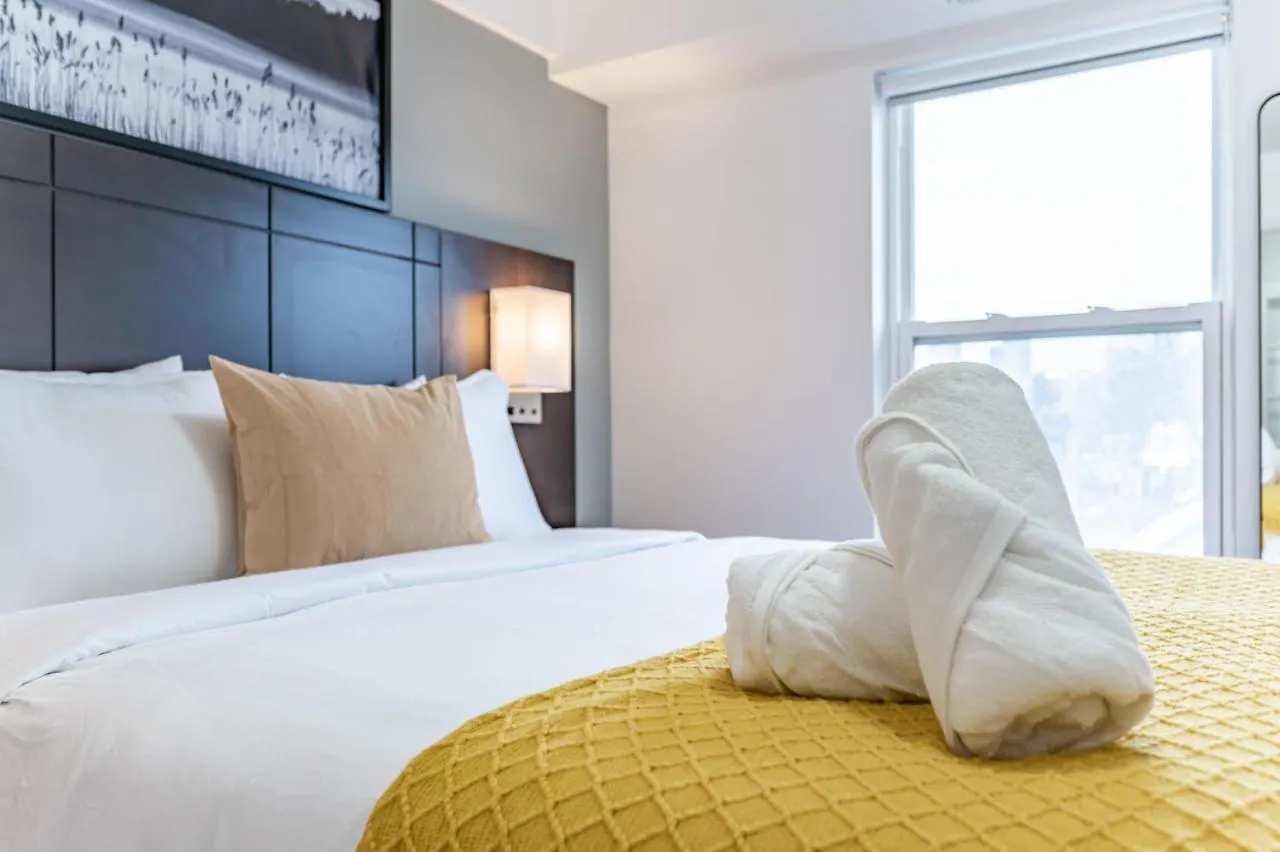 Kensington Place Apartments Toronto